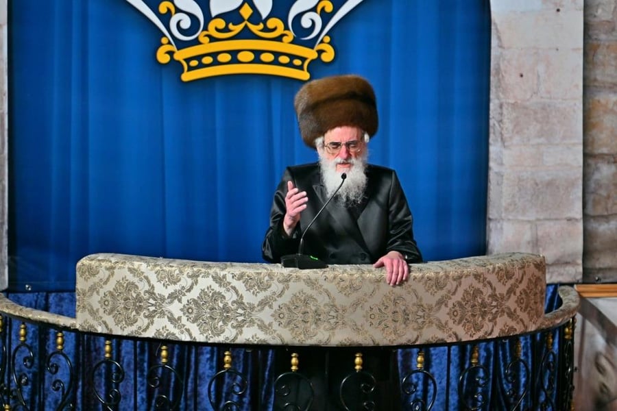ל"ג בעומר בחצה"ק ויז'ניץ