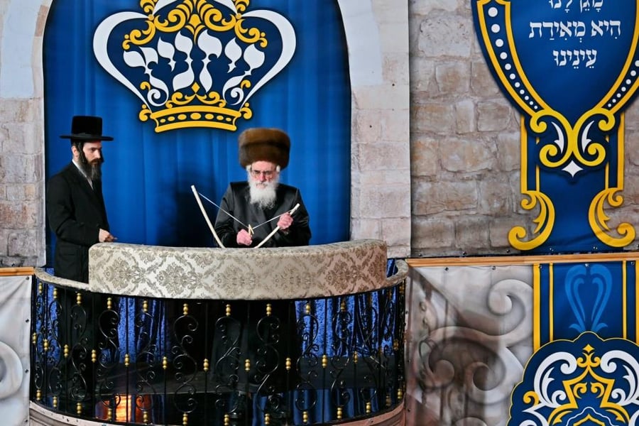 ל"ג בעומר בחצה"ק ויז'ניץ