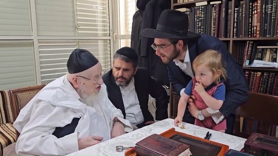 מראות ל"ג בעומר אצל הגאון רבי מאיר צבי ברגמן