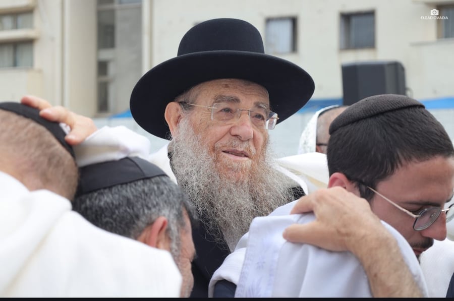 השנה בעקבות פטירתו של מרן ראש הישיבה הגאון הרב מאיר מאזוז, גיסו של ראש המוסדות, החליטו במוסדות לדחות את אירוע ההילולא לאחרי ימי השלושים
