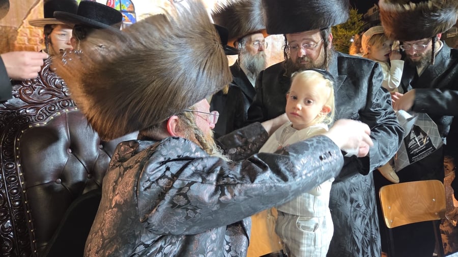 ל"ג בעומר בחצה"ק טרבישאן
