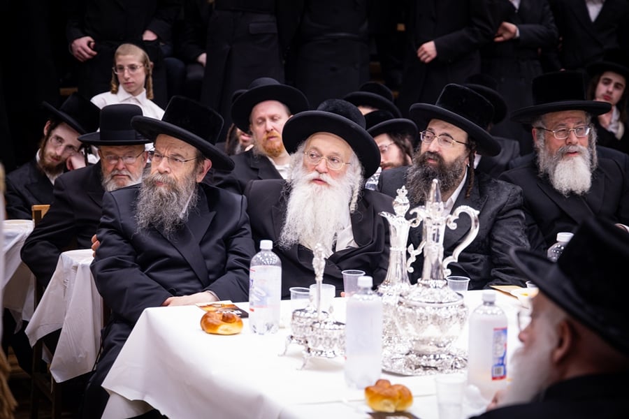 ל"ג בעומר בחצה"ק צאנז קלויזנבורג