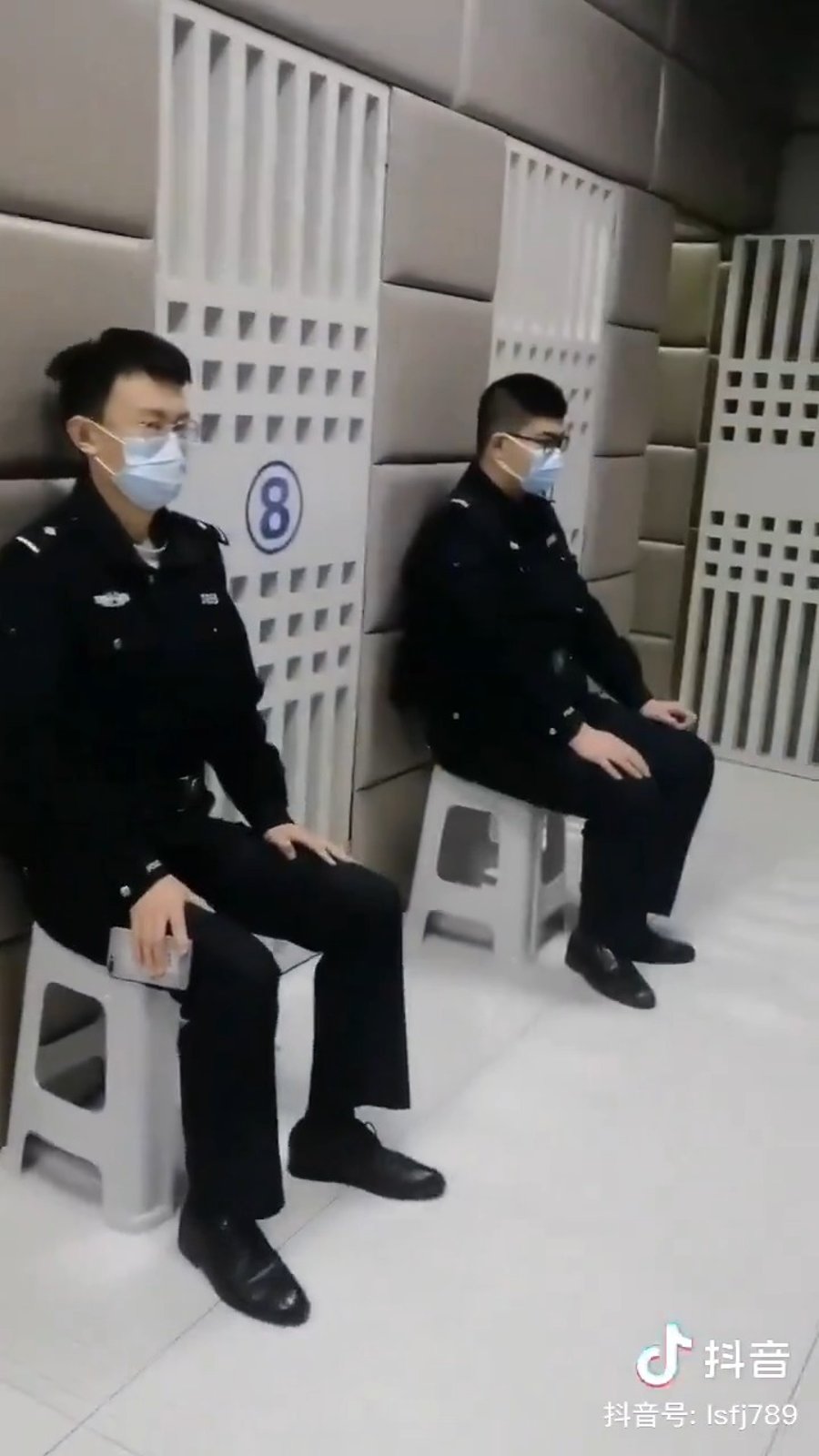 בית כלא בסין לאנשים שנמצאים "ברשימה השחורה"