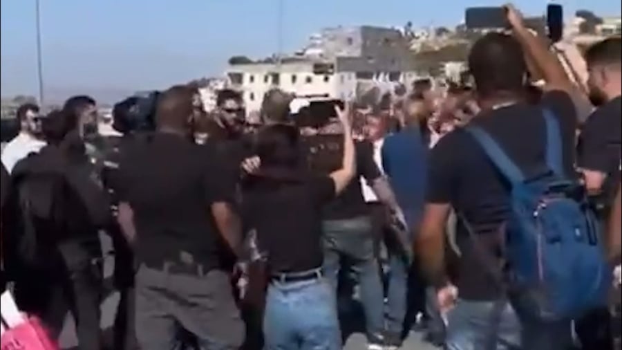 ההפגנה הסוערת