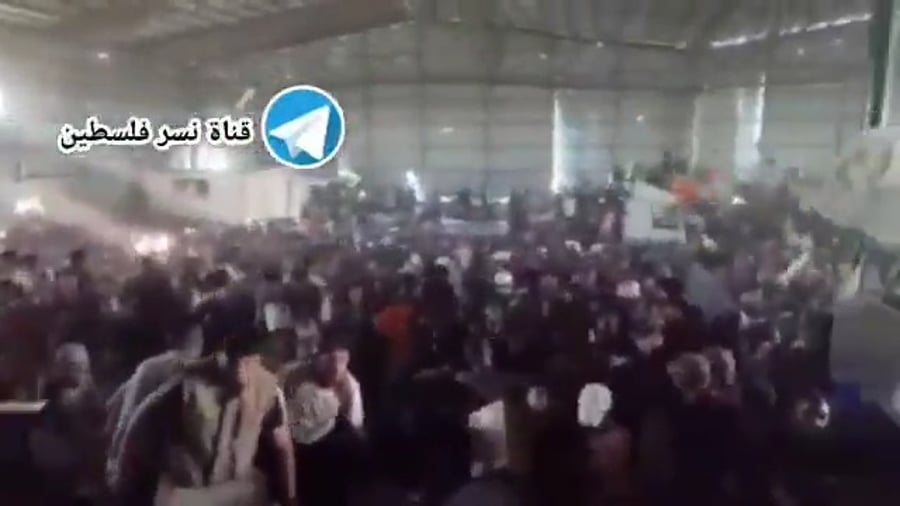 הפלישה למחסנים