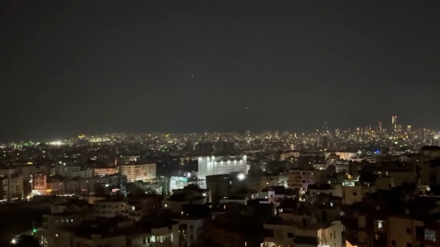 קולות נפץ בביירות