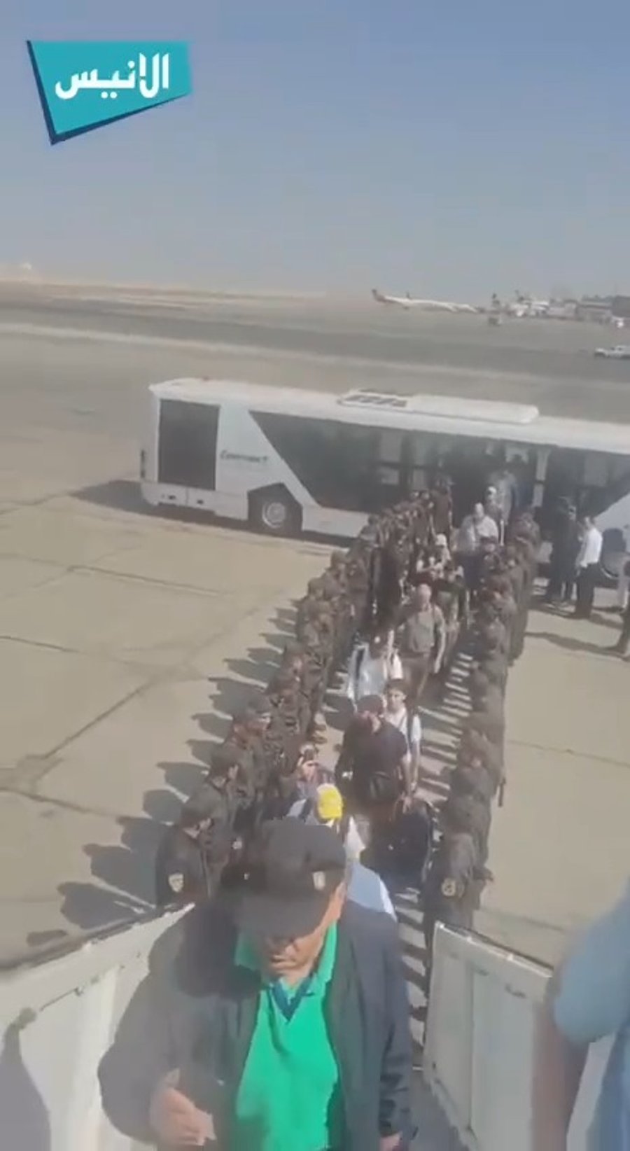 אנשי המשלחת מגורשים