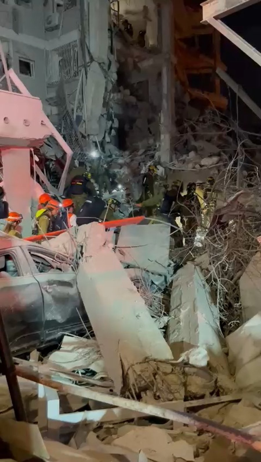 פעילות החילוץ של פיקוד העורף בבת ים