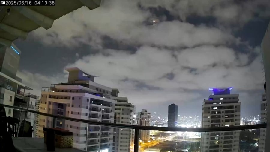 פגיעה ישירה במבנה בגוש דן