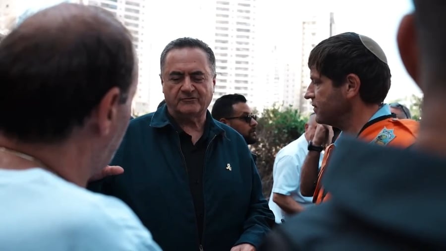 השר כ"ץ בזירות הנפילה