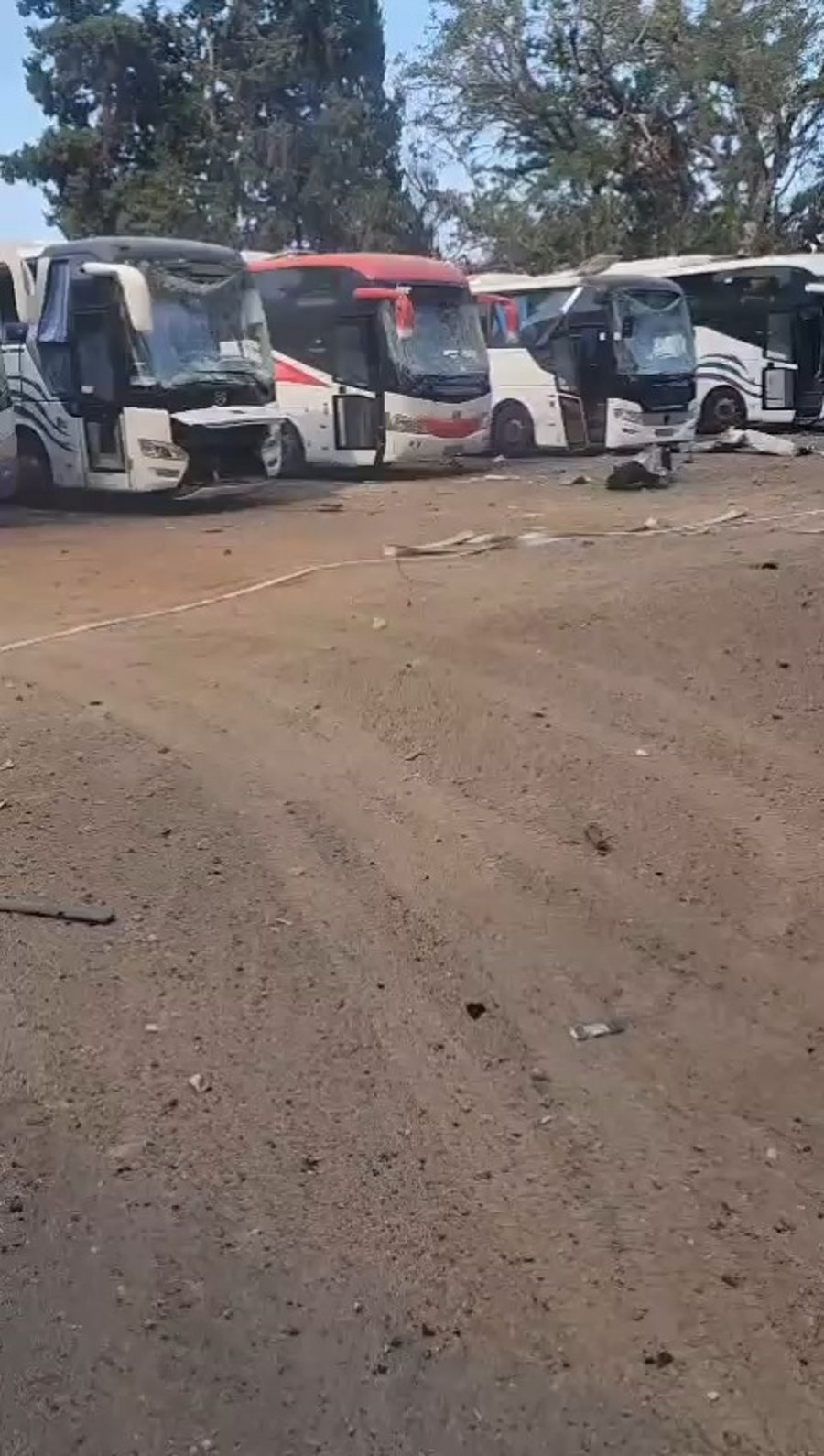 זירת הנפילה בחניון האוטובוסים בהרצליה