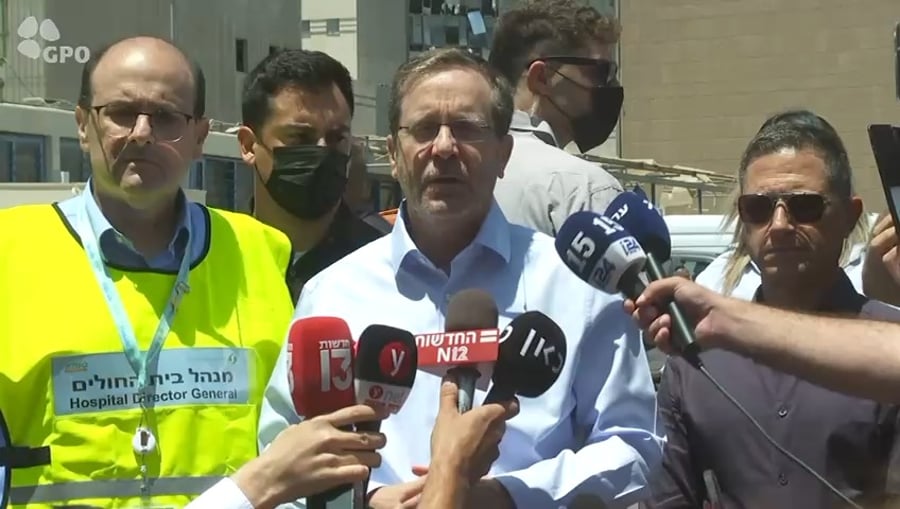 הנשיא בבית החולים סורוקה, הבוקר