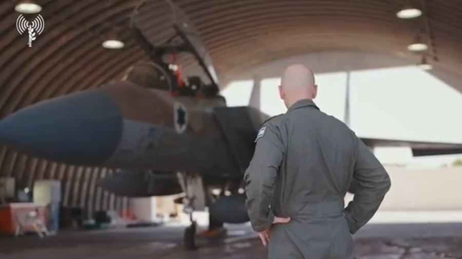 דברי מפקד בסיס חצרים