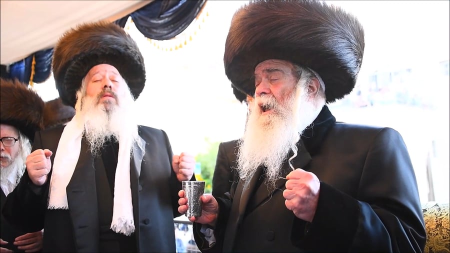 שמחת בית קרעטשניף - הארנאסטייפל - זלאטשוב - טשערקאס