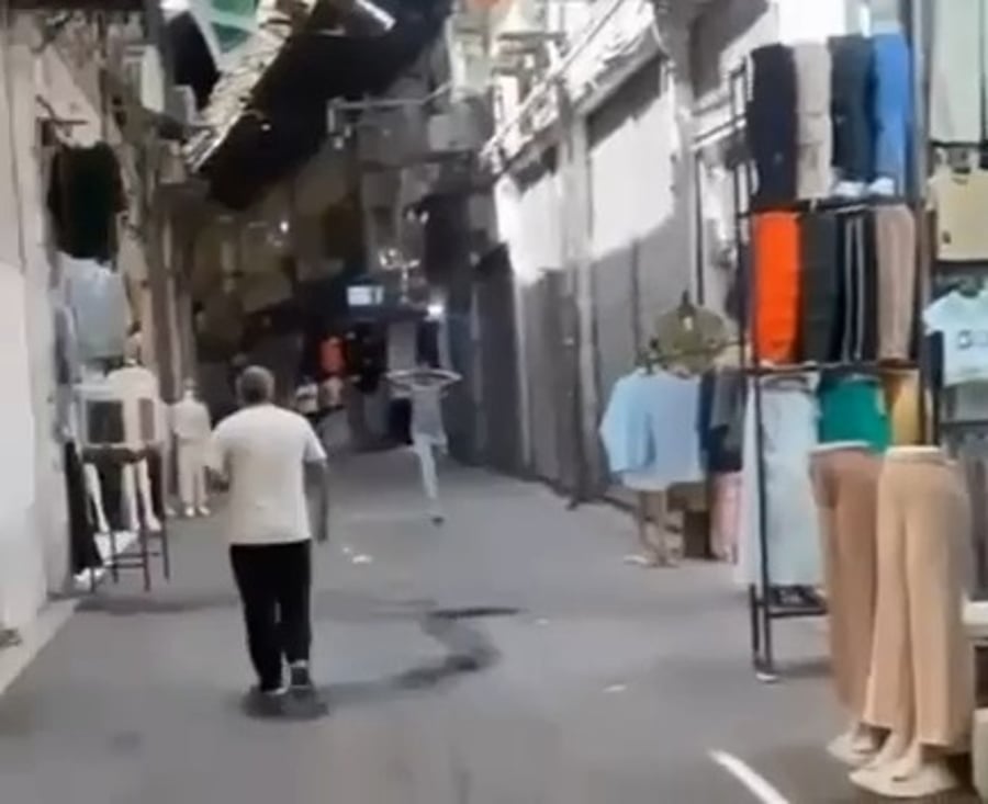 "רחובות טהרן ריקים". השוק בטהרן בימי המלחמה