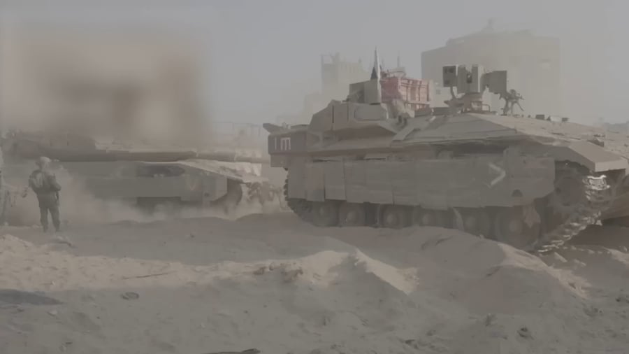 מצורף תיעוד מפעילות כוחות חטיבה 7 ברצועת עזה: