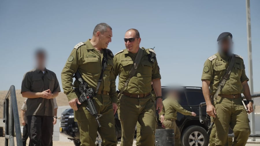 הרמטכ"ל עם לוחמי חשמונאים 