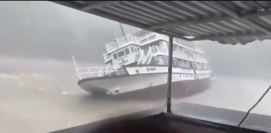 התהפכות הספינה בווייטנאם