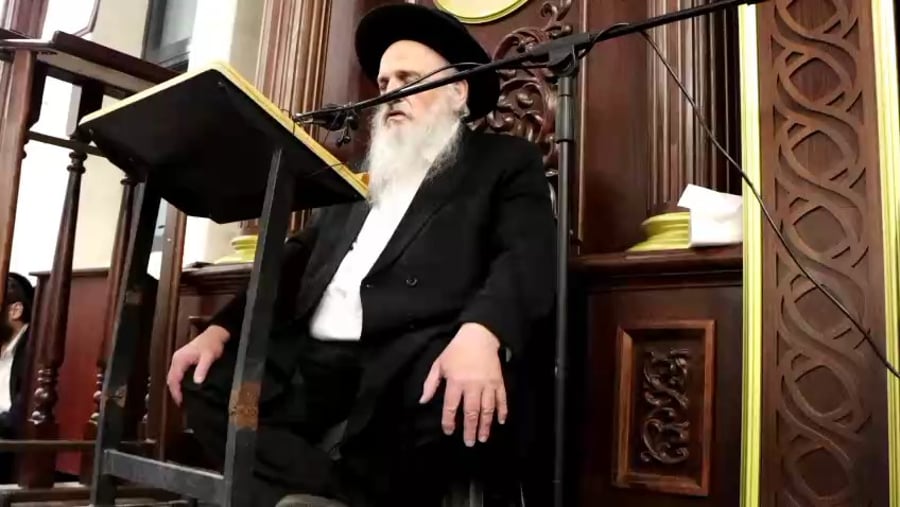 ליל תשעה באב אצל הגר"ח פיינשטיין