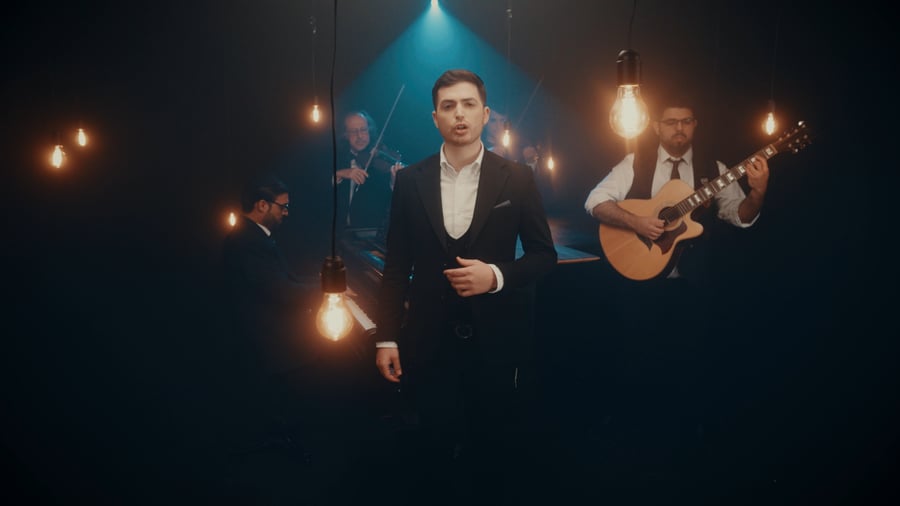 להביט קדימה - מילים ולחן אלחנן אלחדד