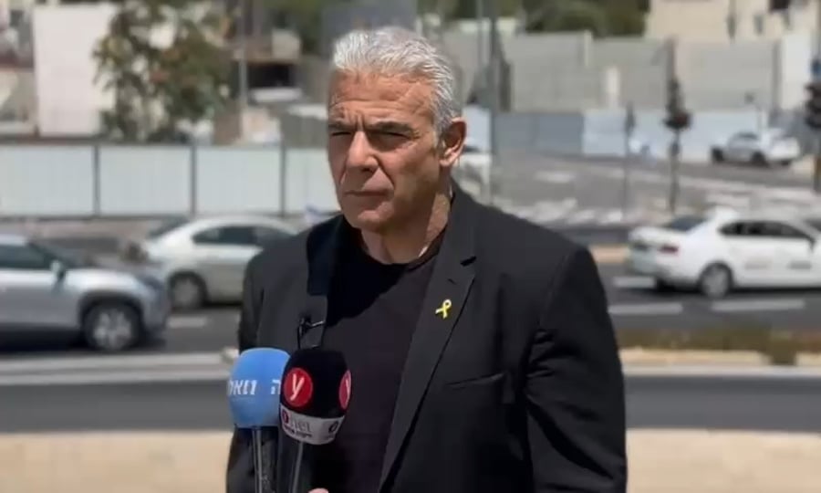 יו"ר האופוזיציה לפיד לאחר התדרוך הביטחוני