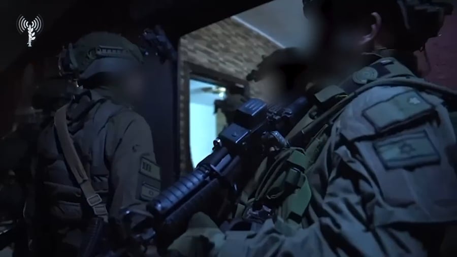 פשיטה לילית בסוריה