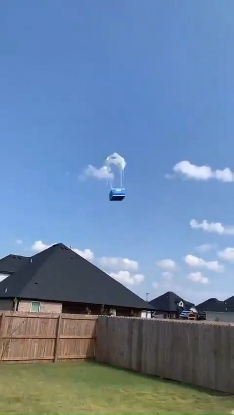 המשלוח נוחת