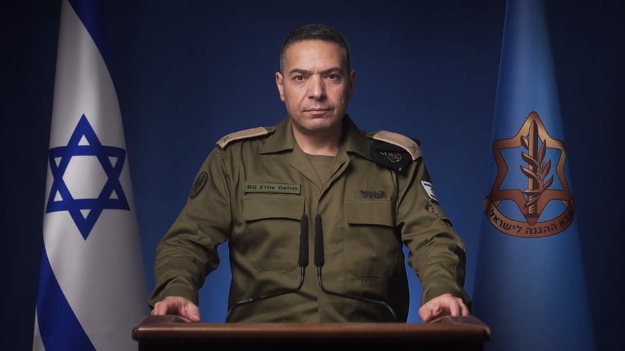 דובר צה״ל תת-אלוף אפי דפרין על תקיפת בית החולים