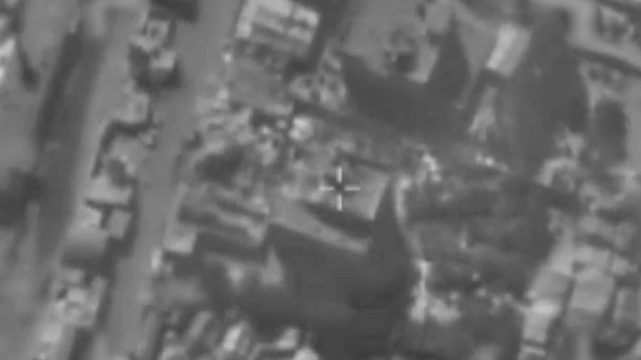 תיעוד מתקיפת מחסן אמצעי הלחימה הימיים בחאן יונס