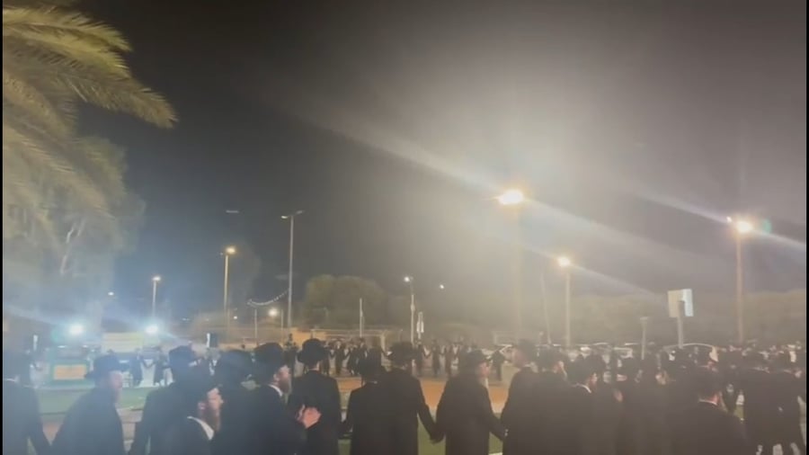 ריקודי המחאה בכלא 10