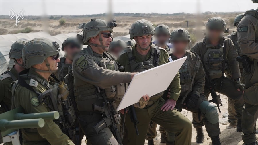 הרמטכ"ל עם הלוחמים