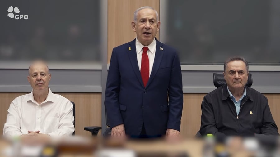 נתניהו בבור בקרייה