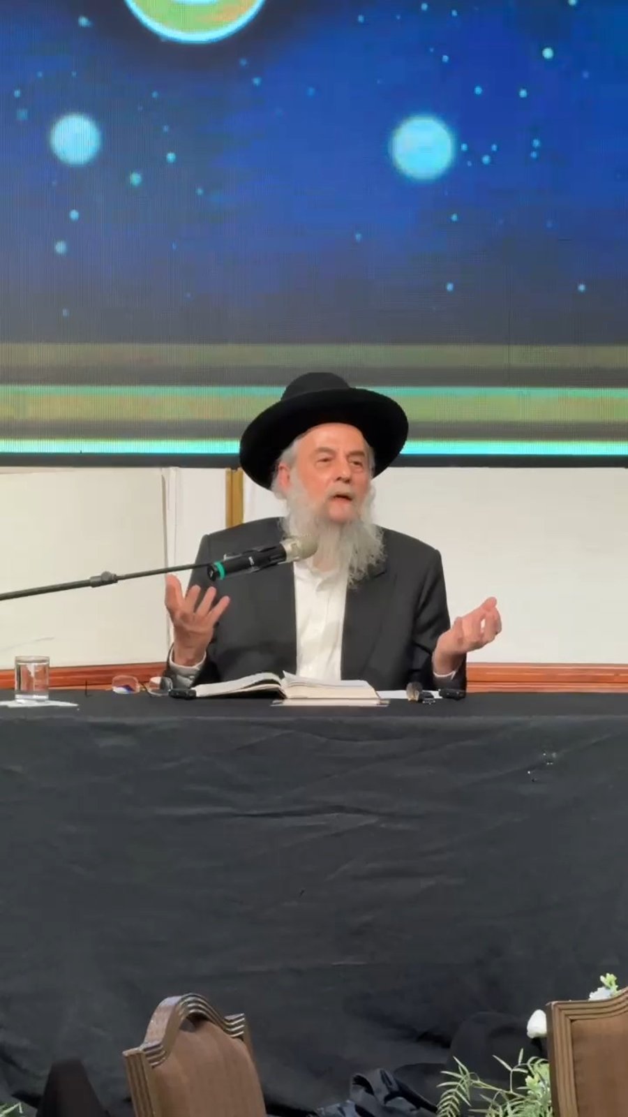 הגר"ד לייבל "העובדים יצטרכו לממן את האברכים"