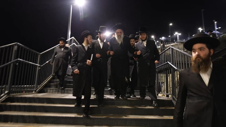 האדמו"ר מאשלג באתרא קדישא מירון