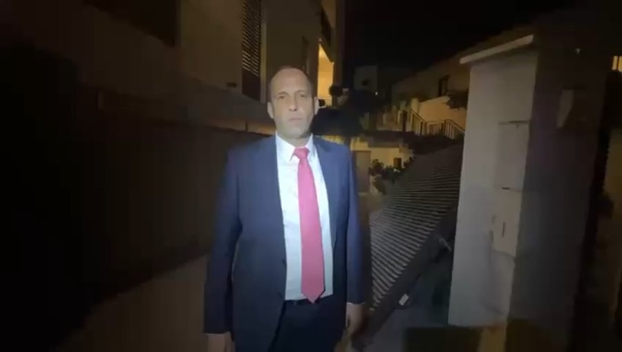 גרינברג, אמש