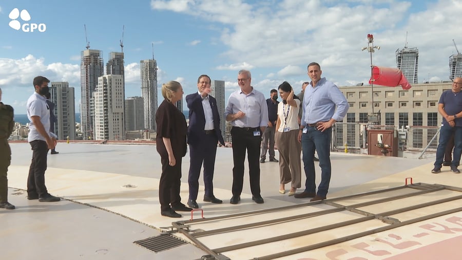 הנשיא באיכילוב לקראת שחרור החטופים