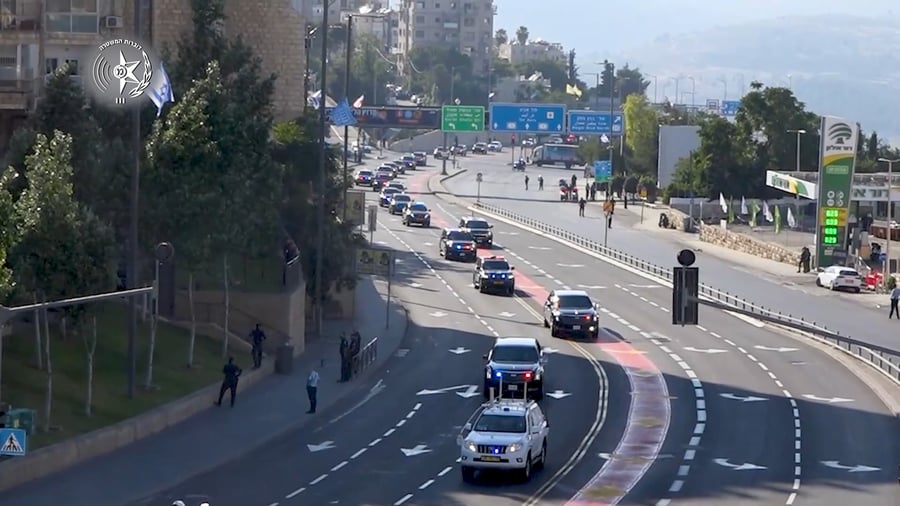 השיירה בדרכה לירושלים