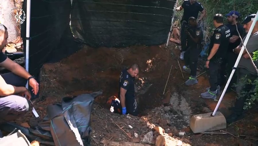 כוחות המשטרה בזירה