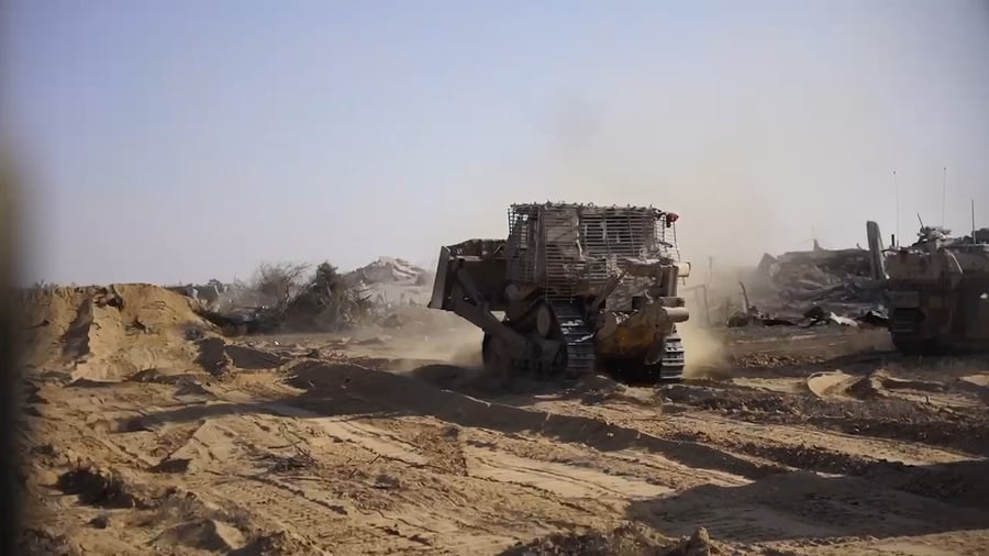  תיעוד מפעילות כוחות צוות הקרב של חטיבת הנח״ל במרחב הקו הצהוב