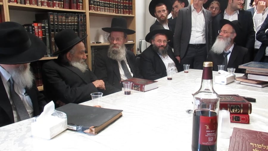 מסיבת לחיים לרגל הוצאת ספרו של הגרי"מ דזימיטרובסקי 