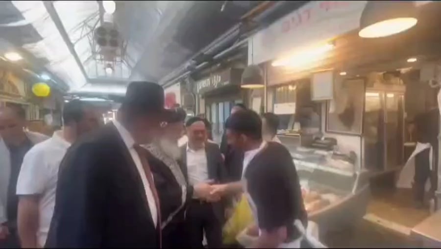 הגרש"מ עמאר בשוק ביום שישי