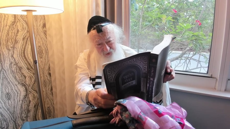 הרב יעקב דוד סטפנסקי בשיעור על מסכת בכורות