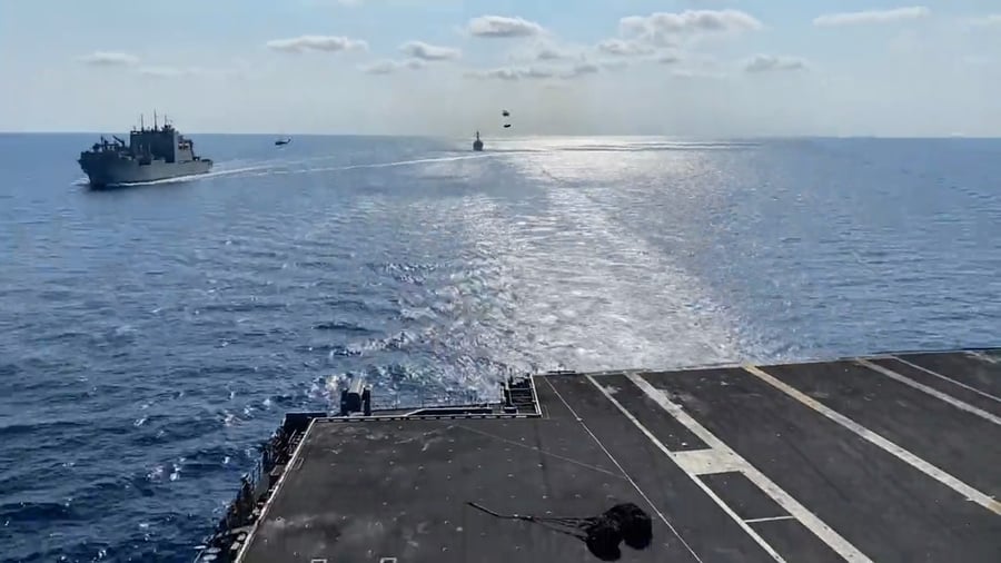 תהיתם פעם איך אנחנו משיגים דואר, מזון ואספקה ​​בים? כך תעשו זאת