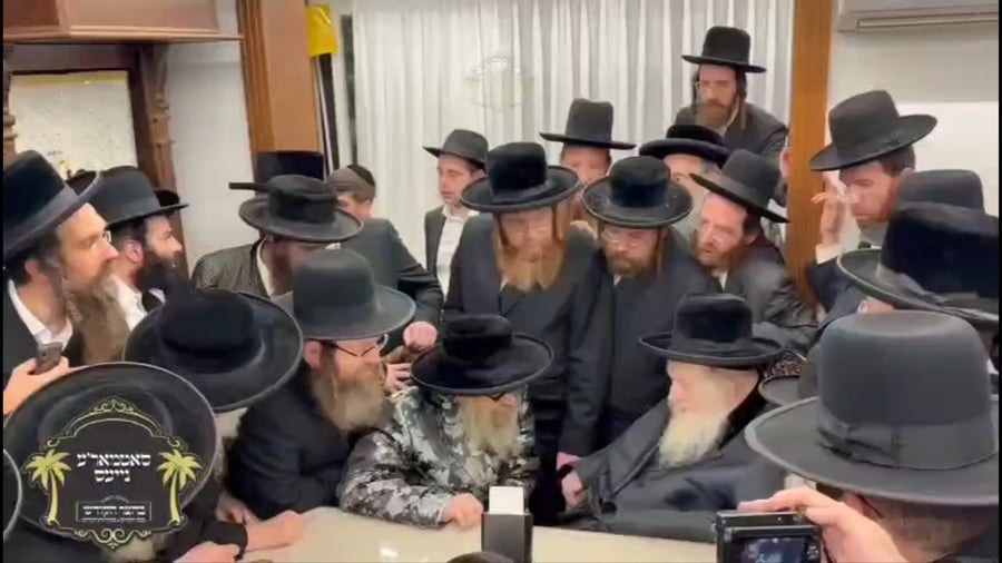 האדמו"ר מסאטמר בביקור אצל הגר"מ שטרנבוך