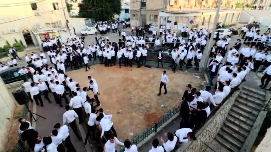 גבעת פוניבז' ביום קבלת הפסק הדרמטי