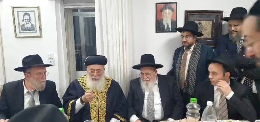 הראשון לציון עם ראש הישיבה