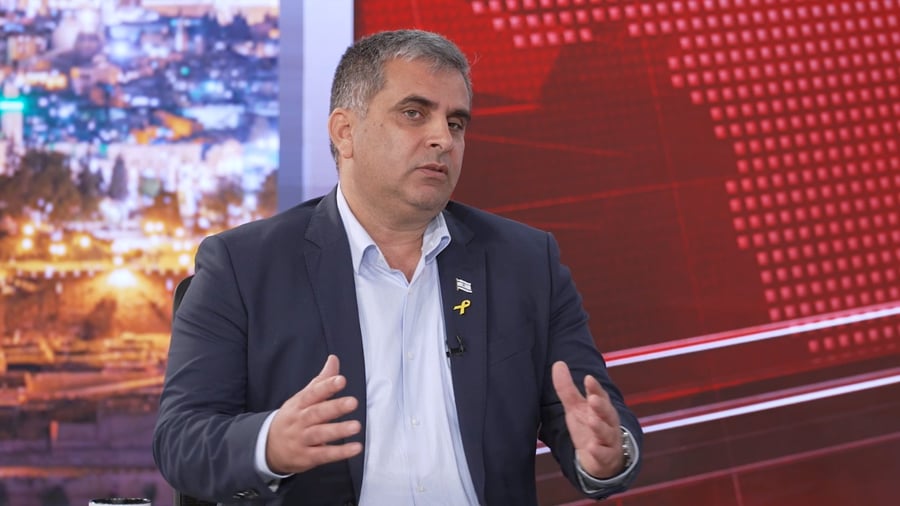 השר אופיר סופר באולפן 'כיכר' על ההתנגדות לחוק | הריאיון המלא