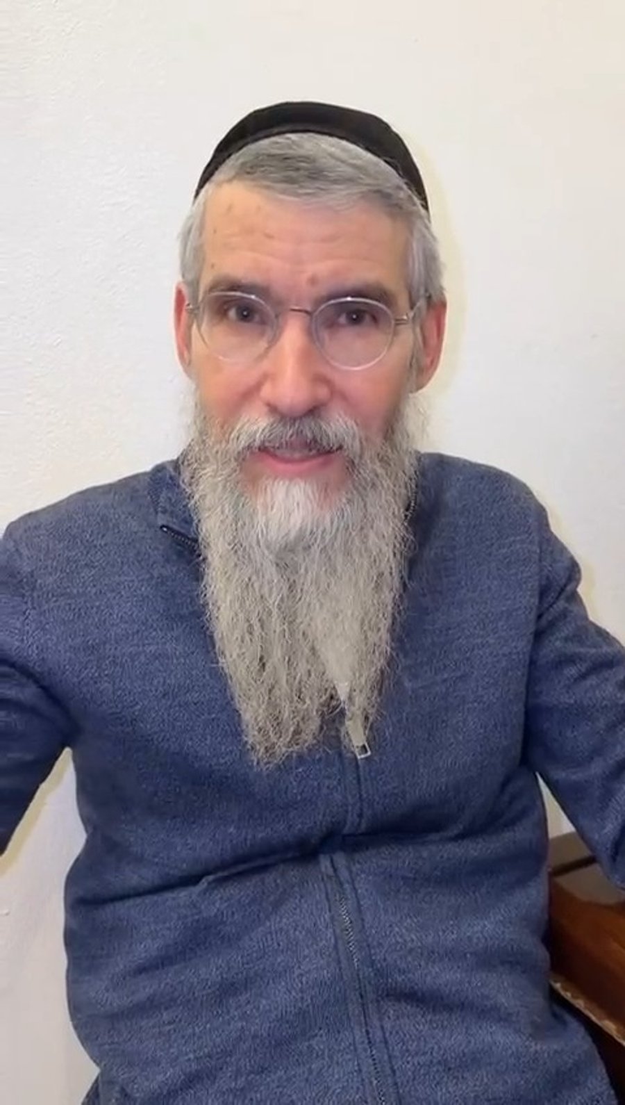 פריד מספר את סיפורו