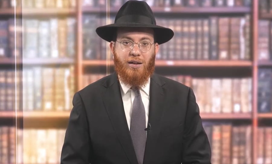 האם הילד יכול להדליק חנוכייה בנוסף לבעל הבית?