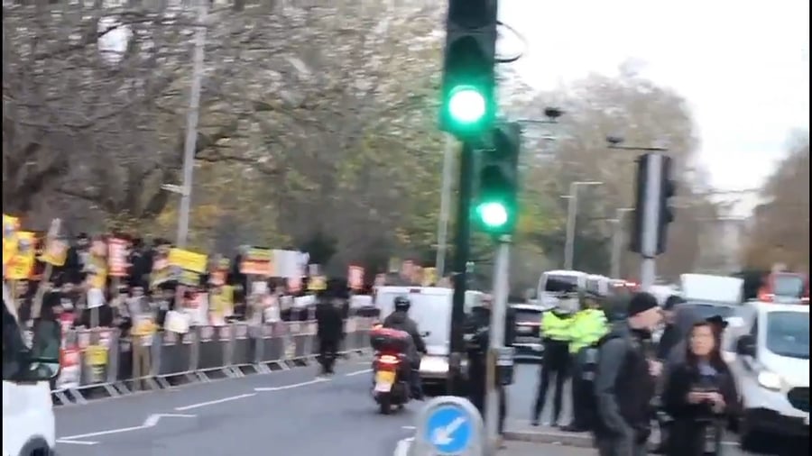 העצרת הענק בלונדון